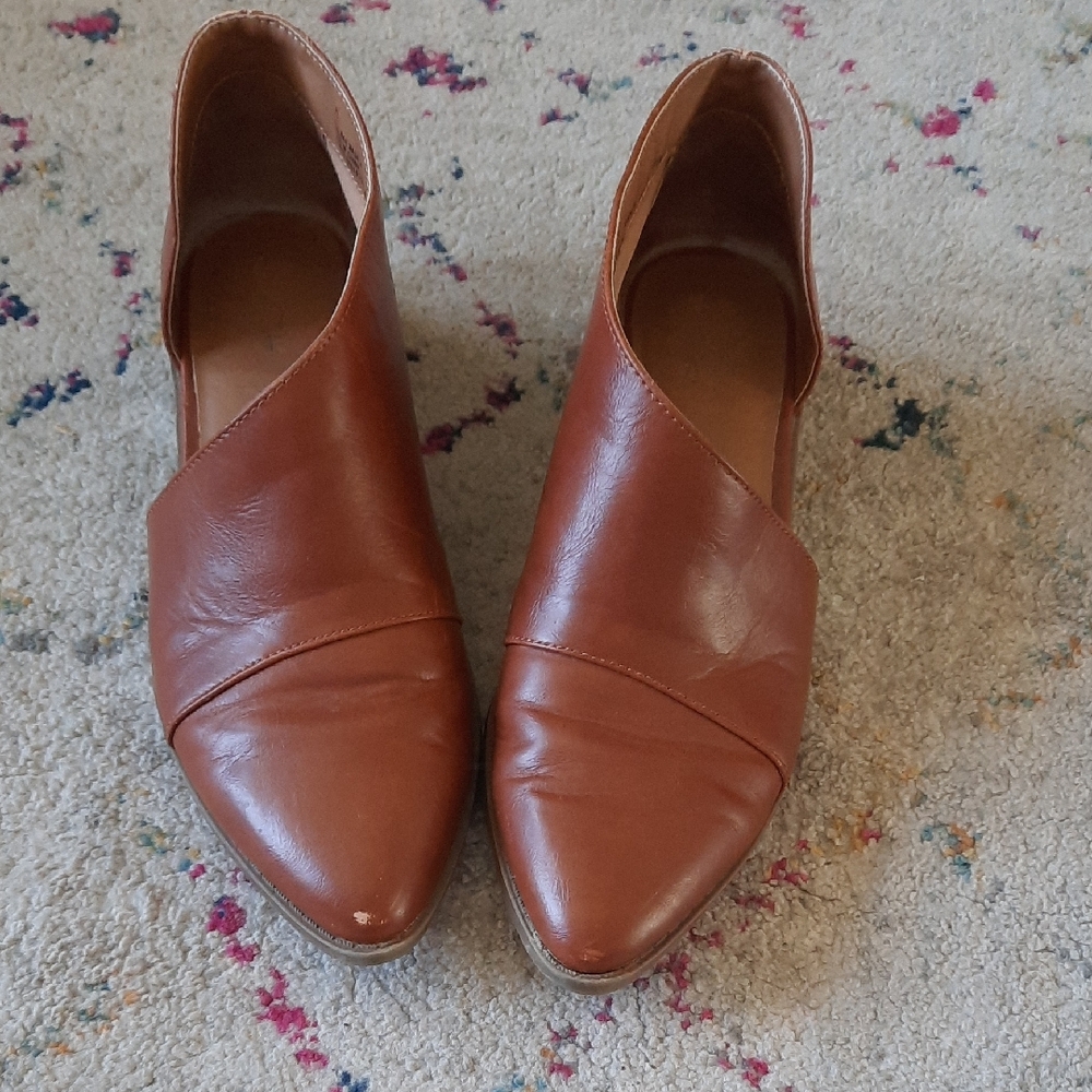 Universal Thread Brown Ankle Boot Flats 7.5